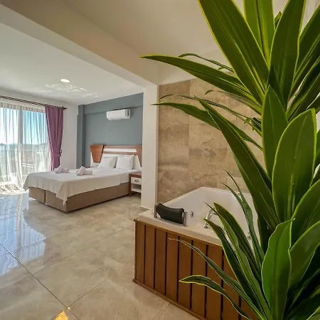 Star Villa, Oezel Havuzlu, 费特希耶
